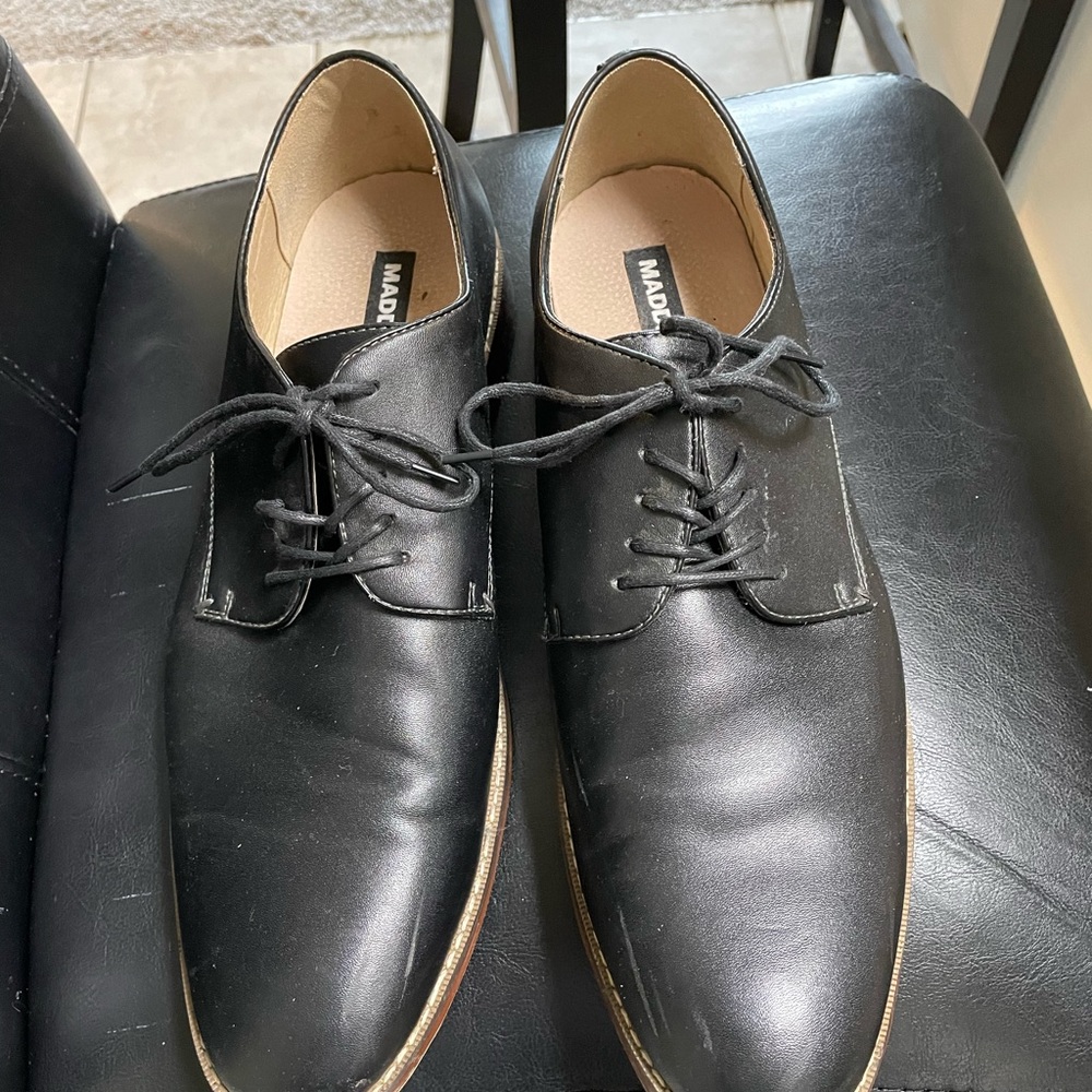Men’s size 13 black leather dress shoes. Only slightly worn